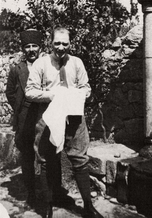 En kapsamlı Atatürk sergisi, Folkart Gallery'de başlıyor